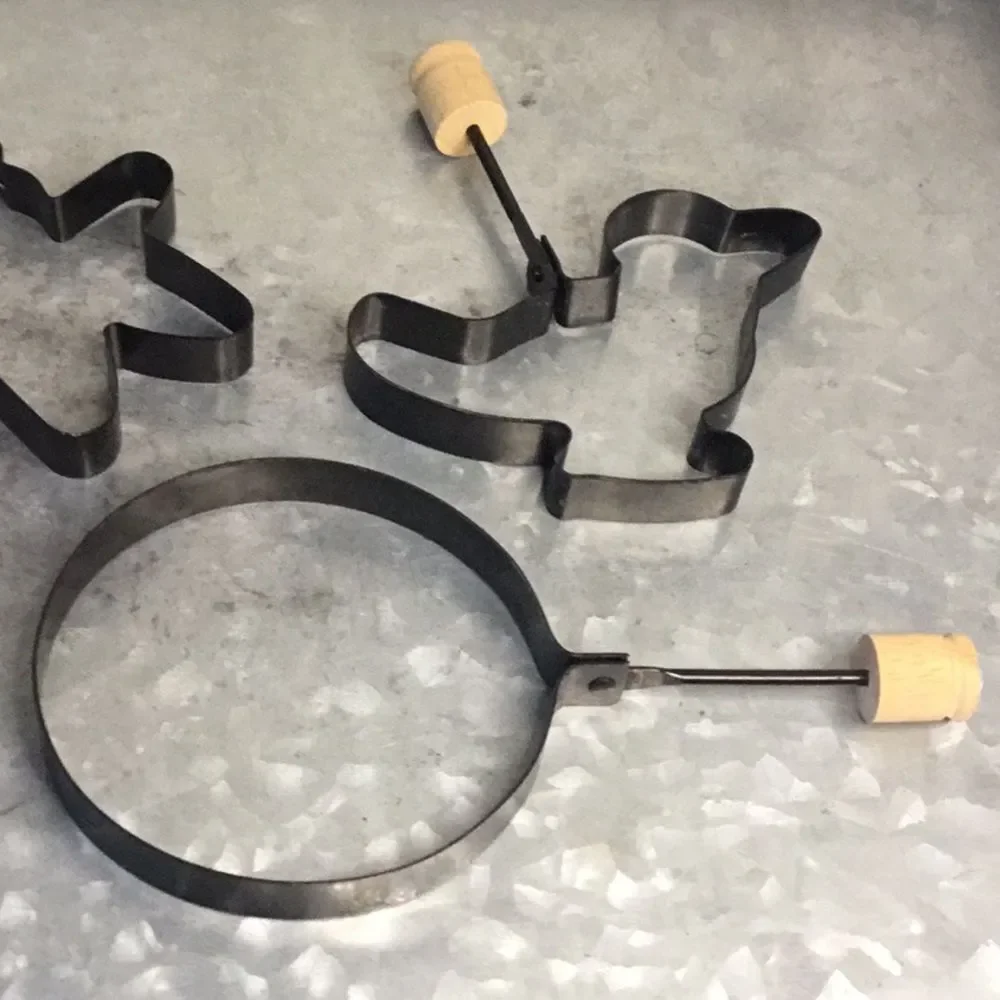 3 farmhouse cookie cutters teddy circle bird reticulated wood metal